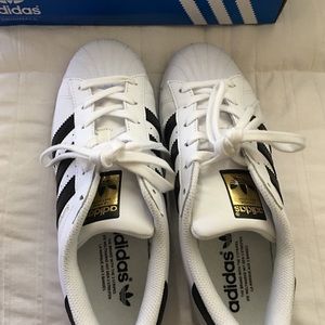 Authentic Adidas Superstar Sneakers. Size 7 1/2